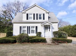 304 E Mountain Rd, Westfield, MA 01085