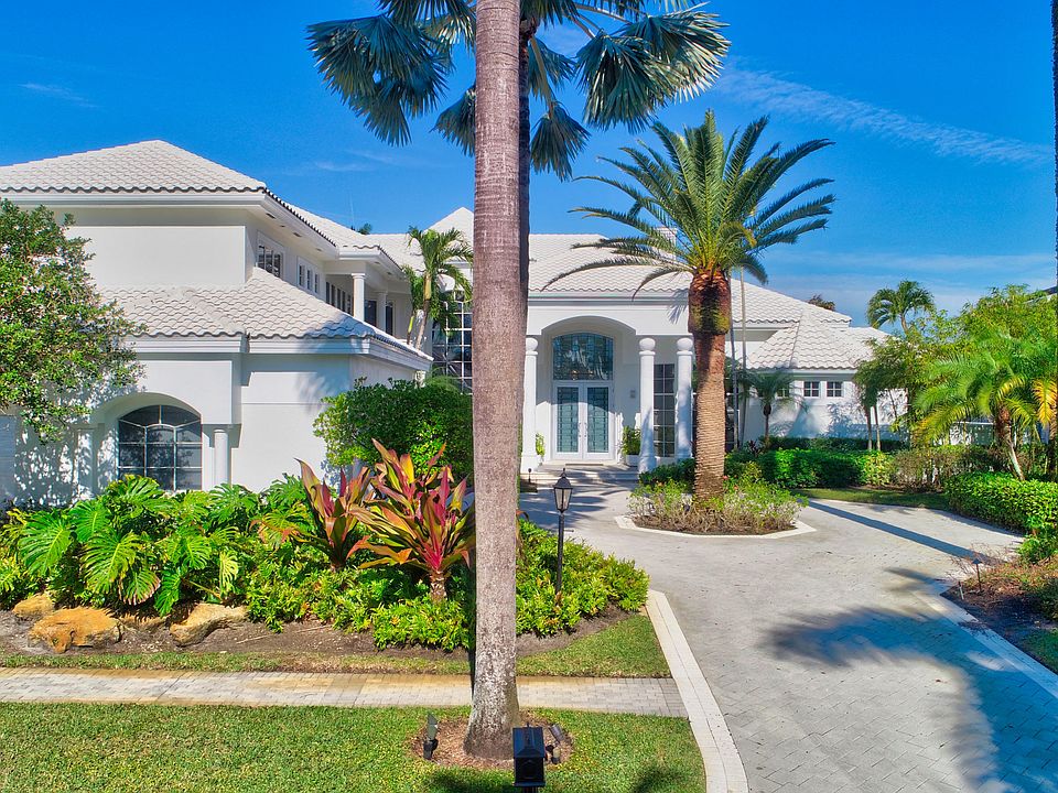 Home For Sale In St Andrews Country Club