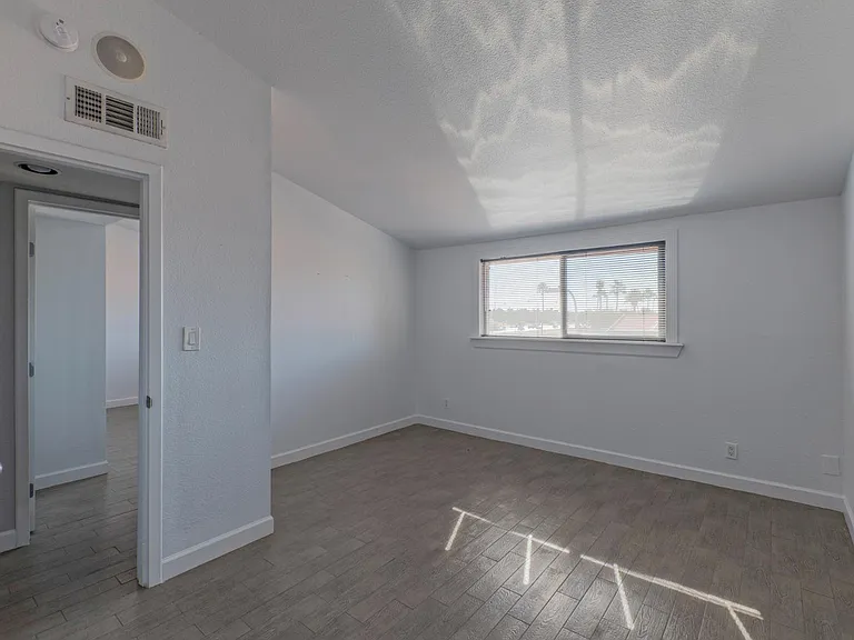 7931 E San Miguel Ave #8 — Photo 22