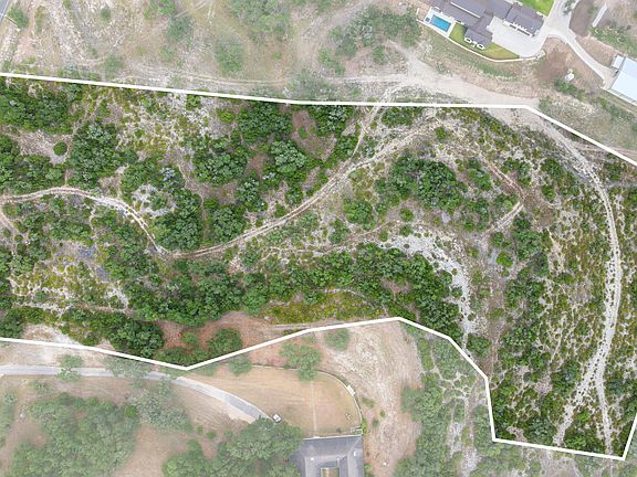 2nd image of 27016 Toutant Beauregard Rd