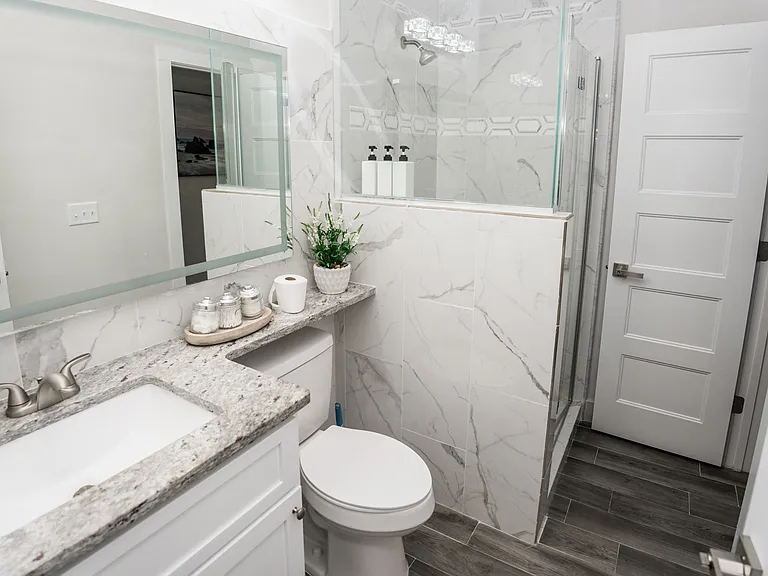 212 Corto Pl — Photo 23