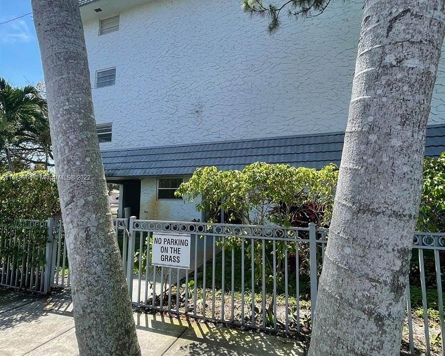 1st image of 12290 NE 11th Ct APT 306