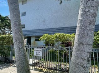 12290 NE 11th Ct APT 306, North Miami, FL 33161
