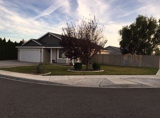 9420 Mustang Dr, Pasco, WA