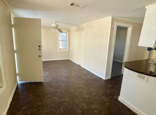 1309 Cooper St, Commerce, TX 75428