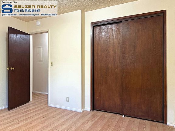 5th image of 25217 Sherwood Rd #1