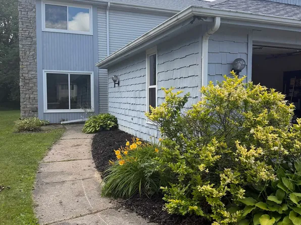 4505 Brookshire Cir, Fort Wayne, IN 46835