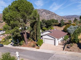 11460 Dellmont Dr, Tujunga, CA 91042