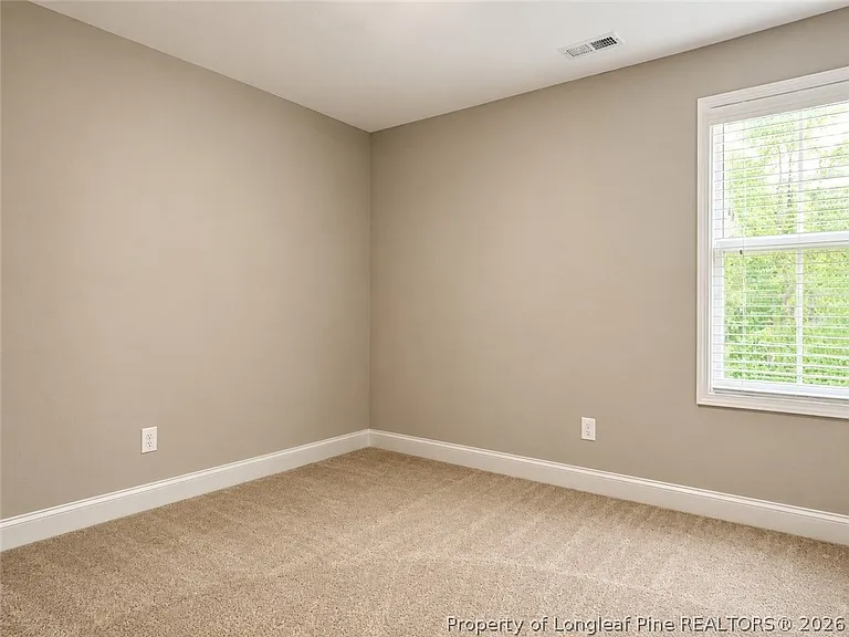 621 Blawell Cir — Photo 26