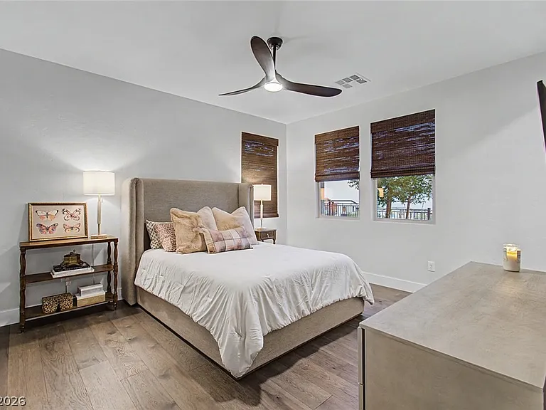 1020 Golden Summit Ave — Photo 18