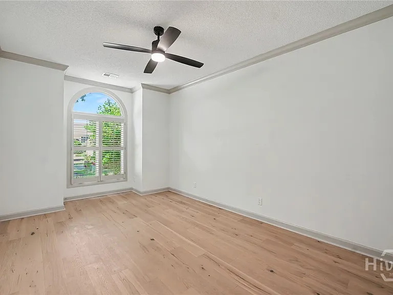 32 Sparnel Rd — Photo 49