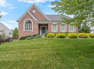 1602 Robin Ct, Pittsburgh, PA