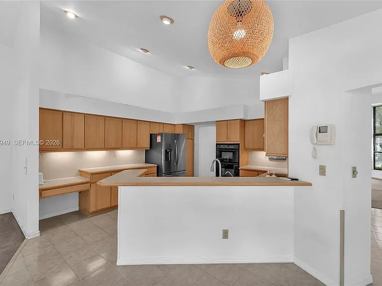 10330 SW 58th Ct — Photo 9