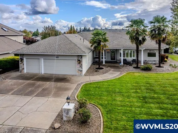 1832 Chapman Hill Dr NW, Salem, OR 97304