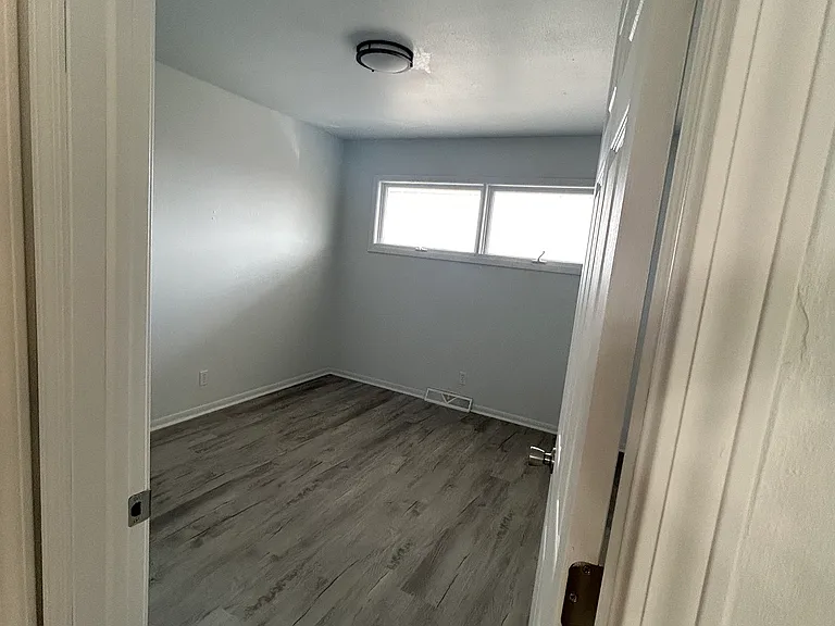 5821 Garrett Ln #2 — Photo 5