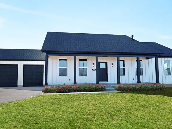 The Fieldstone Plan, Maple View Elk Creek