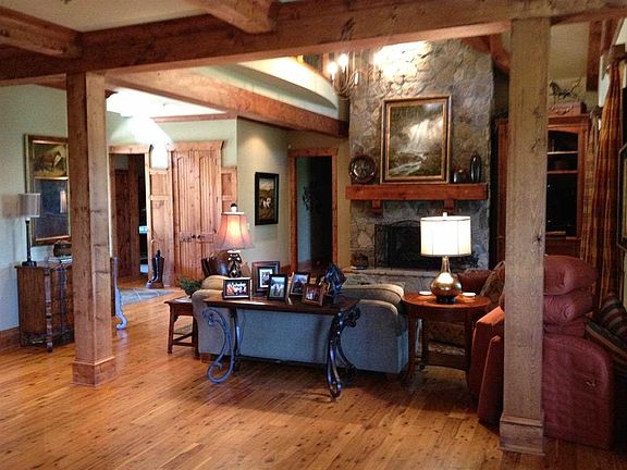 4th image of 118 Huntingwood Ct