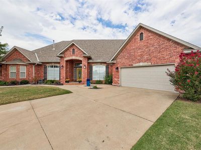 1321 Camelot Dr, Yukon, OK, 73099
