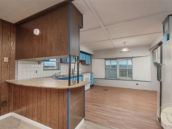 5th image of 2652 S 27th Rd