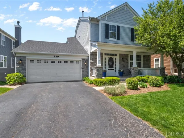 259 Sunbury Dr, St Charles, IL 60175