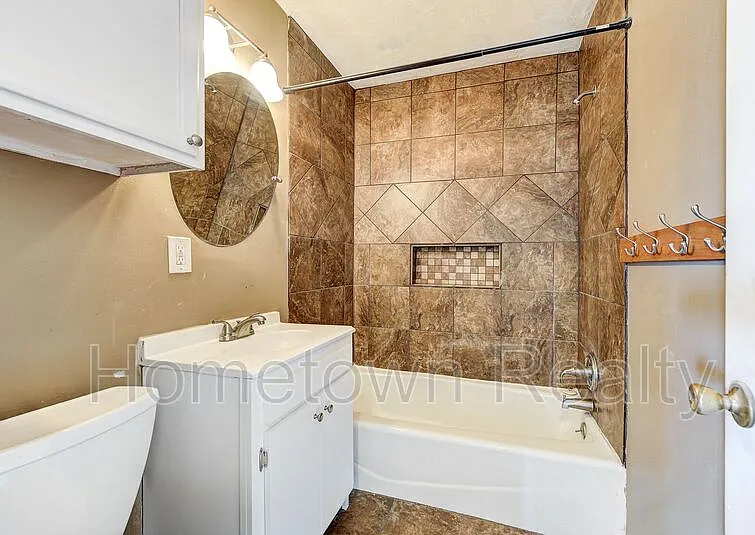 7105 NW 43rd St — Photo 20