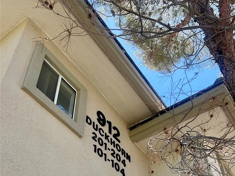 912 Duckhorn Ct #203 — Photo 35