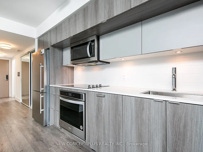 585 Bloor St E #1718 — Photo 7