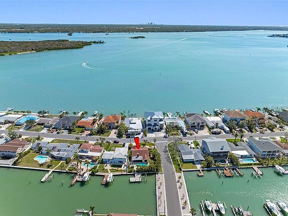 5th image of 562 Johns Pass Ave