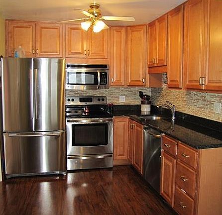 4th image of 70 Robinhood Dr