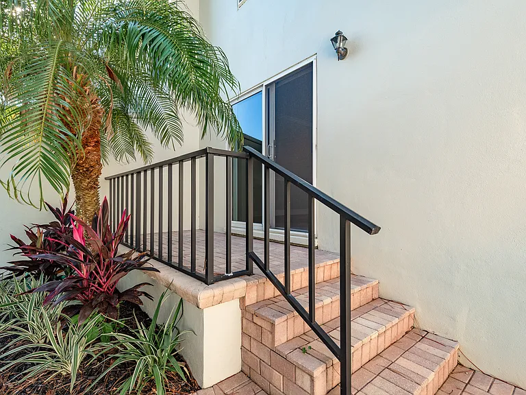 2700 Bayshore Blvd #507 — Photo 30
