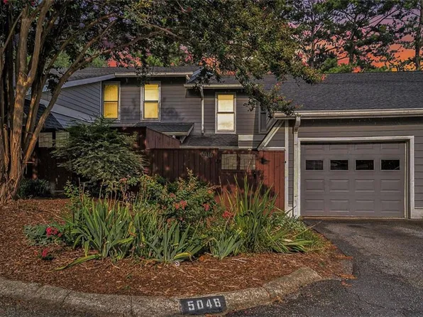 5046 Meadow Ln, Marietta, GA 30068