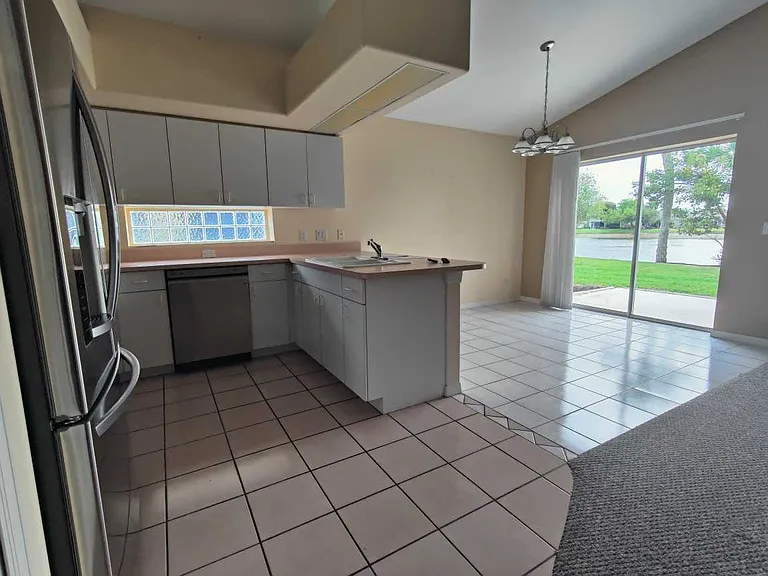 13410 Wild Cotton Ct — Photo 16