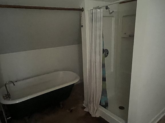 4th image of 234 Pine St #234