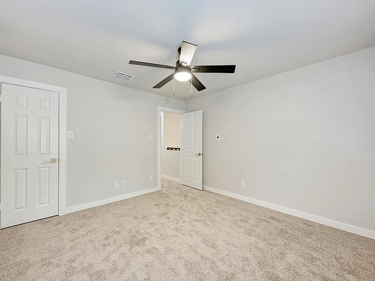 13206 Kepler Cv — Photo 26