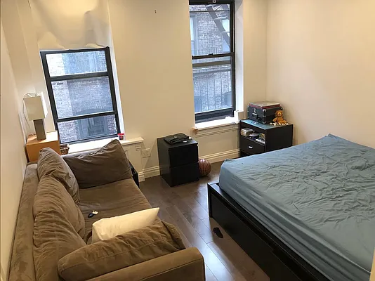 Rented by CNYC Apartments | media 36