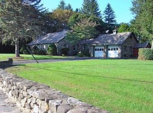 172 N Brookfield Rd, East Brookfield, MA 01515