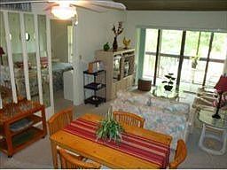 3rd image of 14 Manor Ter #9-108