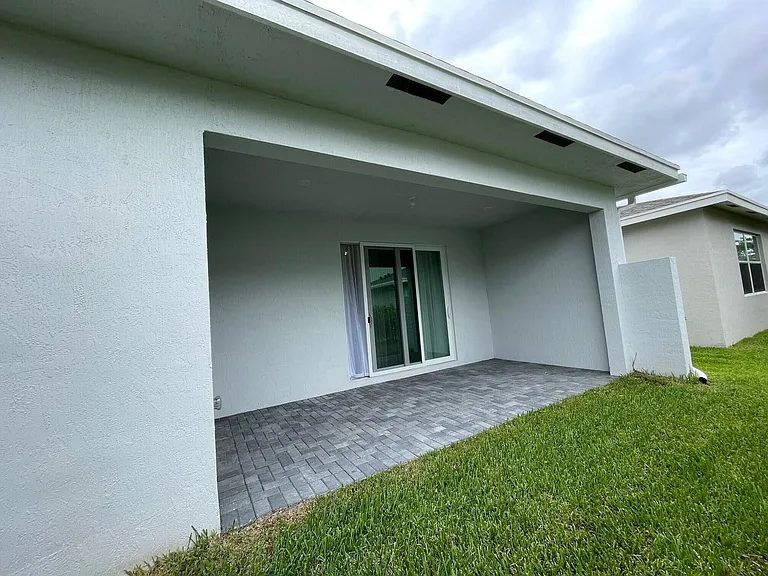 13419 Noble Dr — Photo 17