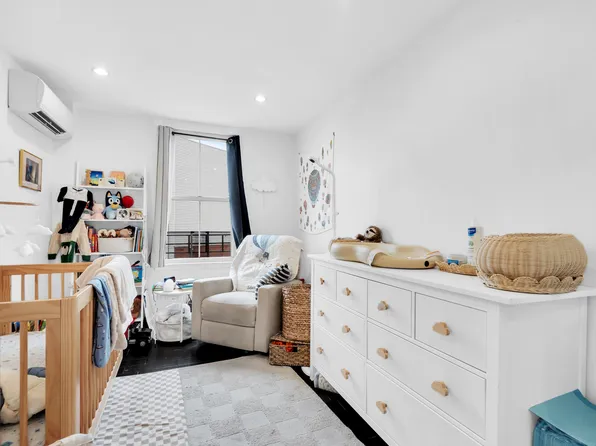 738 Fulton Street image 4 of 6