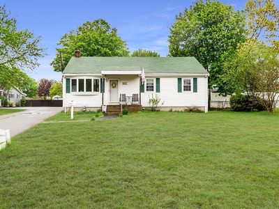 33 Lynn St, Peabody, MA, 01960