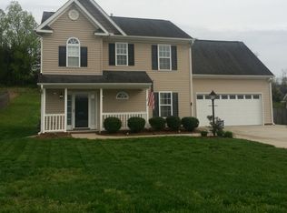 929 Big Creek, high point, NC 27265