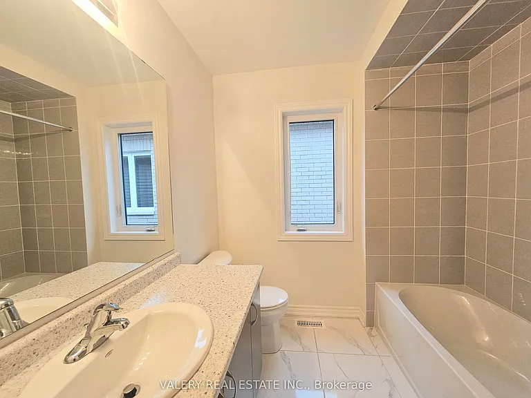 22 Hylton Dr — Photo 12