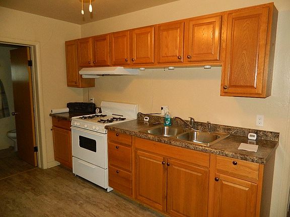 4th image of 1419 N 13th Ave