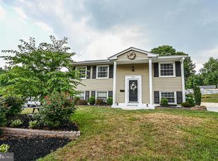 3801 Claremont Ln, Woodbridge, VA 22193