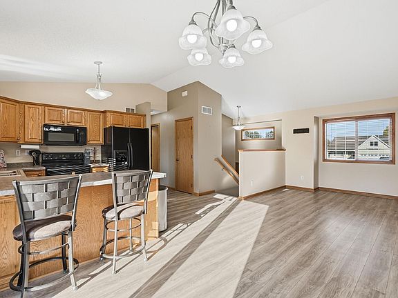 5th image of 5412 Loganberry Cir