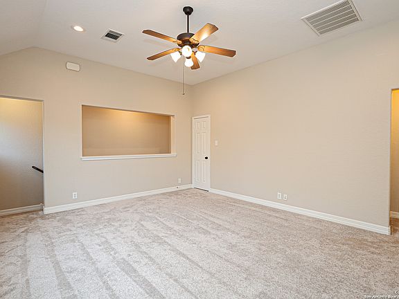 4th image of 3531 HILLDALE PT
