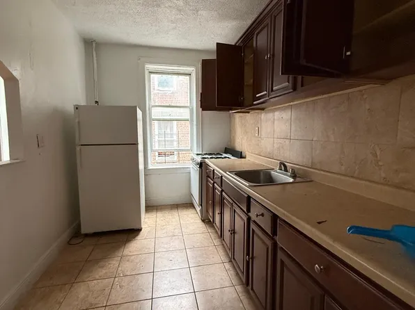 721 East 228th Street image 6 of 7