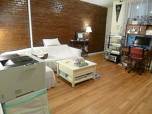 Rented by Up Real Estate Advisors LLC | media 16