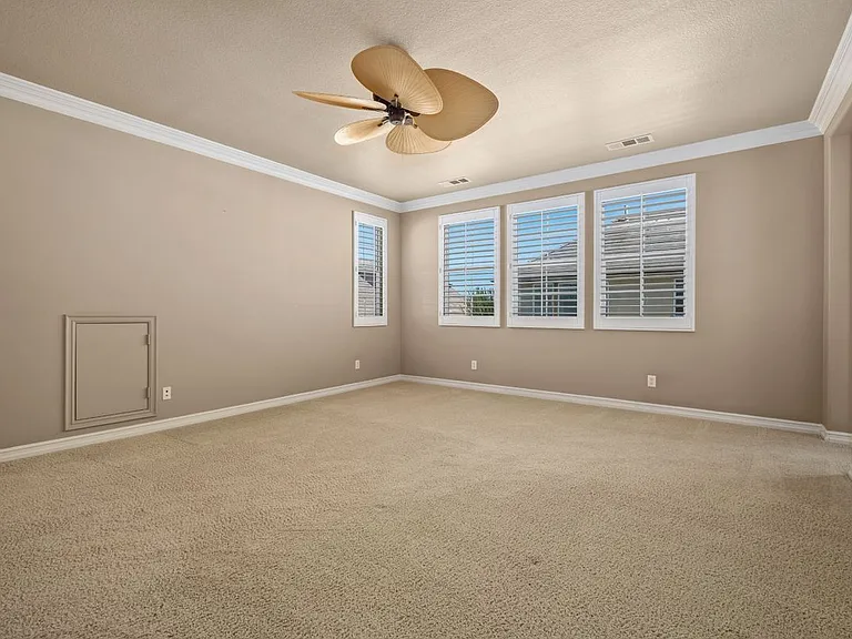 16618 Honeybee Dr — Photo 23