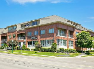 714 N Main St UNIT 317, Rochester, MI 48307